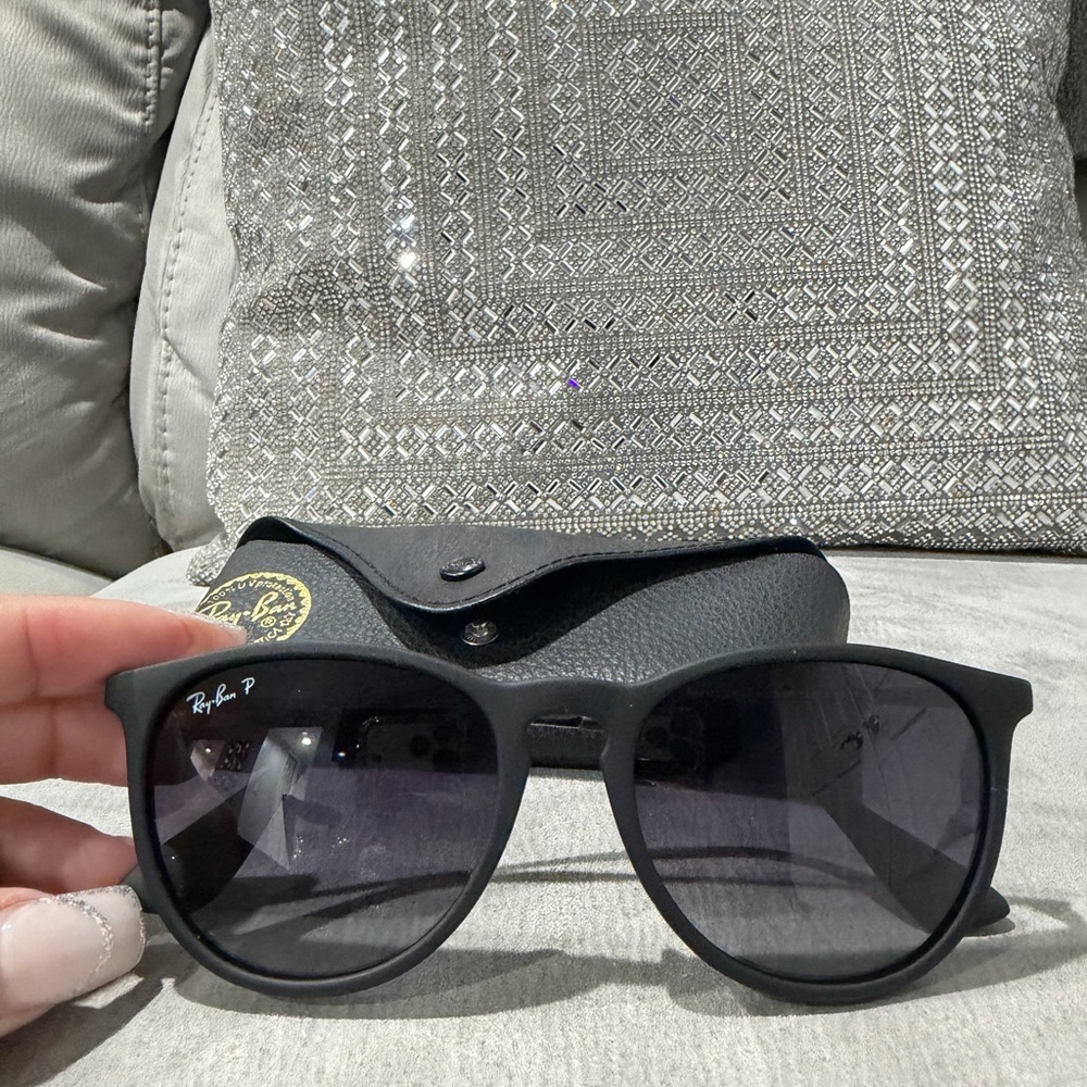 Ray-Ban Matte Black Sunglasses